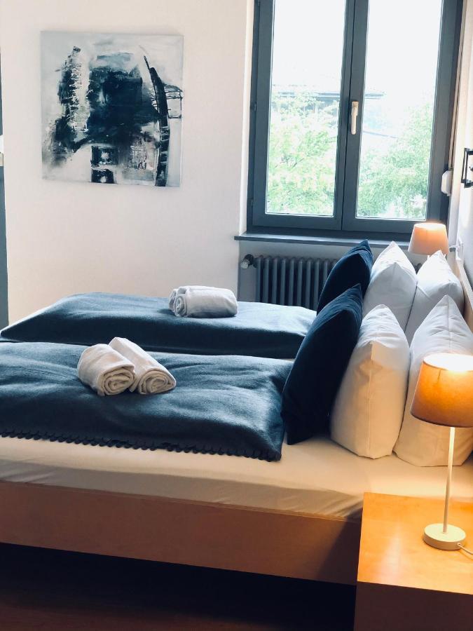 Hotel & Restaurant Gruener Baum Merzhausen エクステリア 写真