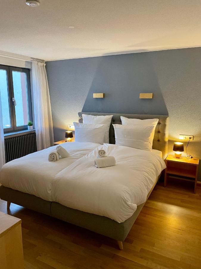 Hotel & Restaurant Gruener Baum Merzhausen エクステリア 写真